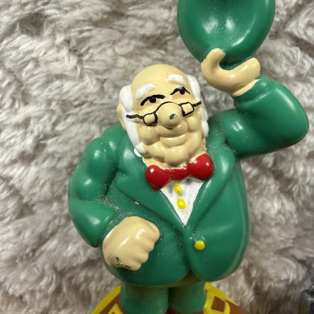 Vintage Las Vegas Fitzgeralds Casino‎ Mr. O'Lucky Figurine Keychain FOB Souvenir